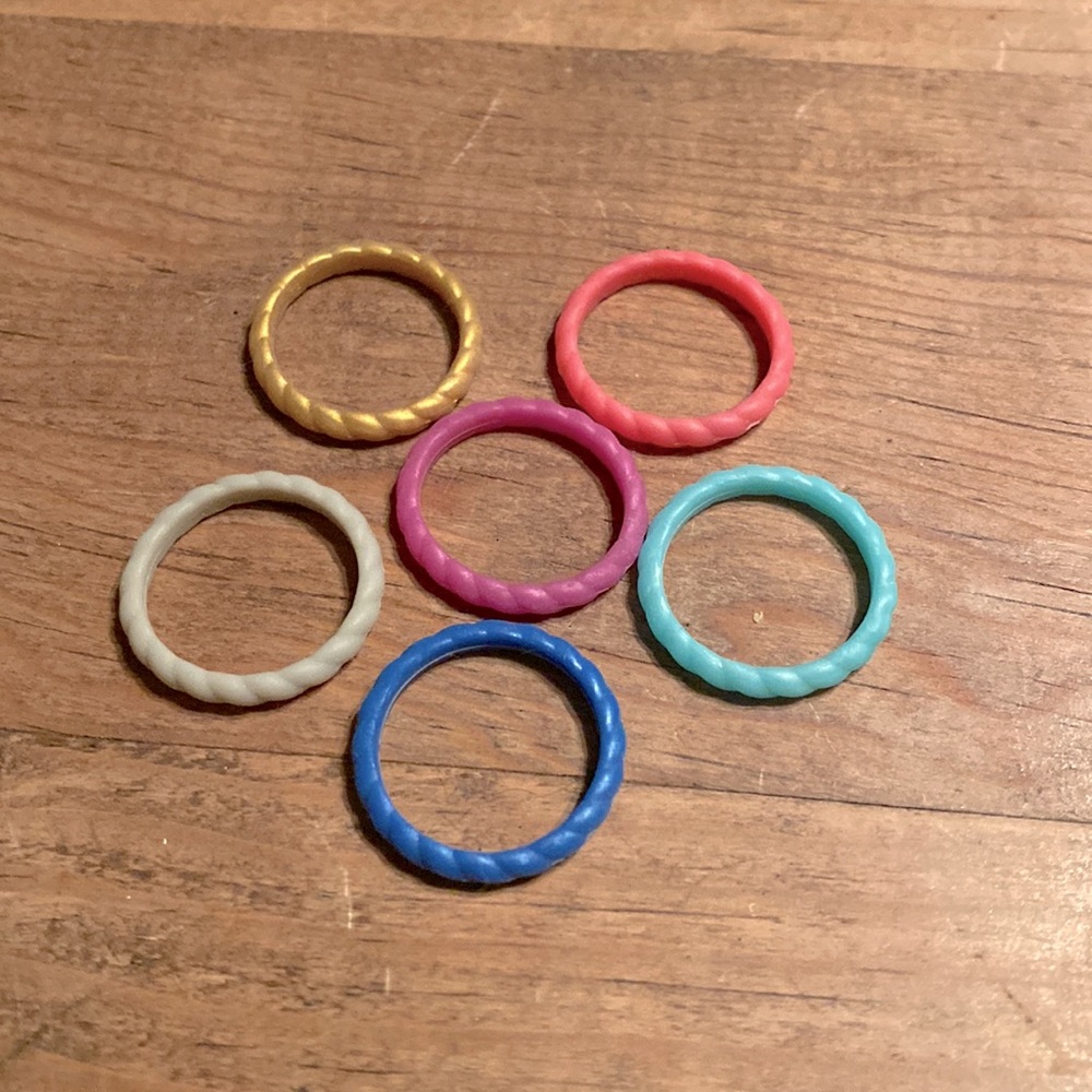 Silicone rings